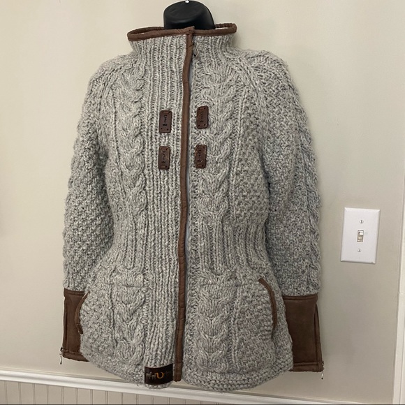 urku Sweaters - URKU Wool Cardigan